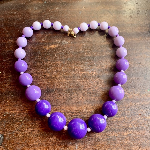 Vint 1970's Monet Purple Gumball Bead Necklace - Monet Purple Ombre Necklace - Picture 2 of 6